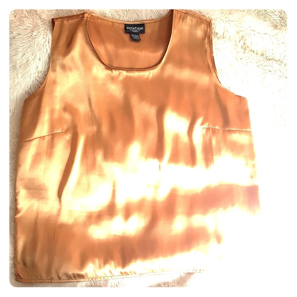 🌴Golden satin-like dressy tank top